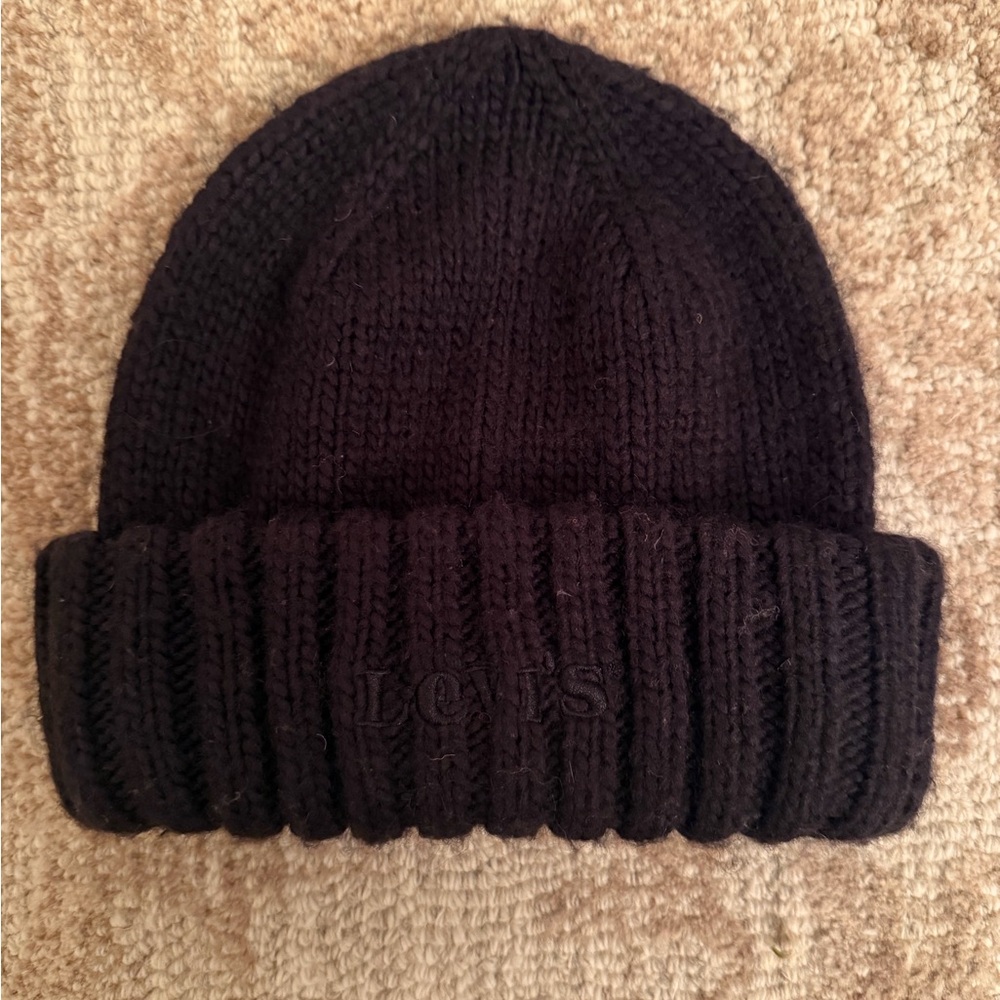 Levi’s Black Knit Beanie